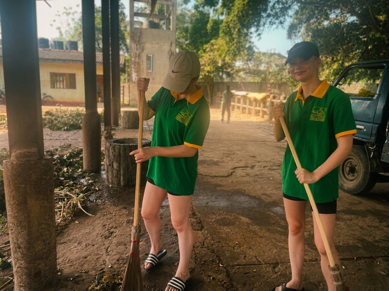 volunteer-1